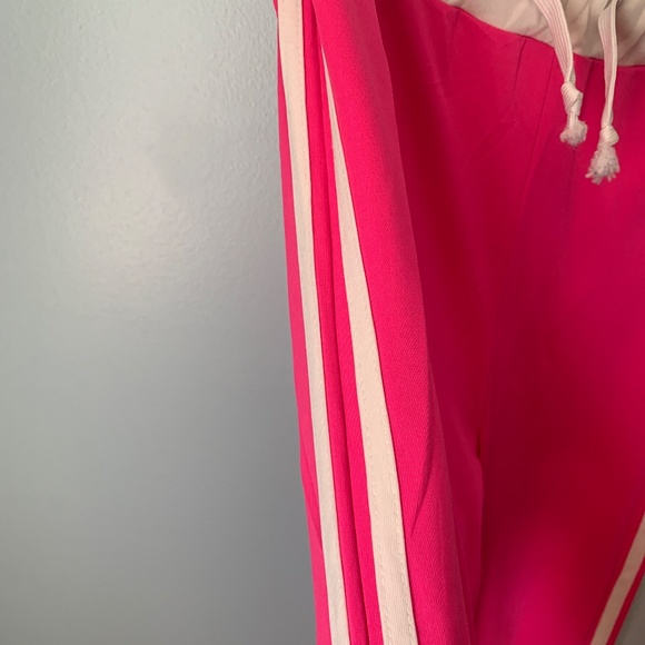 Formosa Fusion Barbie hot pink track pants white double stripe size M - Picture 5 of 5